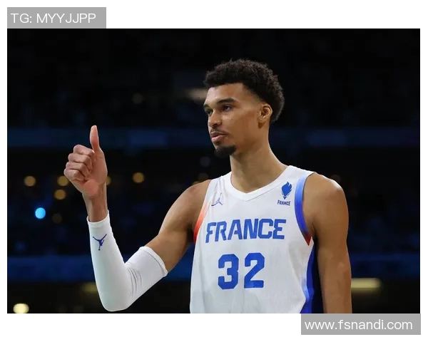 足球明星高清表情头像精选展示让你感受运动魅力与激情瞬间